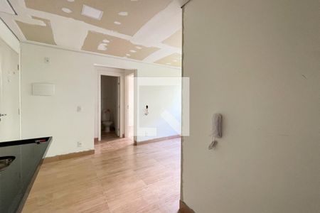 Apartamento para alugar com 34m², 2 quartos e sem vaga Apartamento para alugar com 34m², 2 quartos e sem vagaÁrea de Serviço