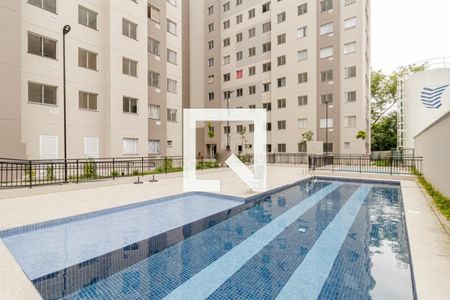 Apartamento para alugar com 34m², 2 quartos e sem vaga Apartamento para alugar com 34m², 2 quartos e sem vagaÁrea comum - Piscina