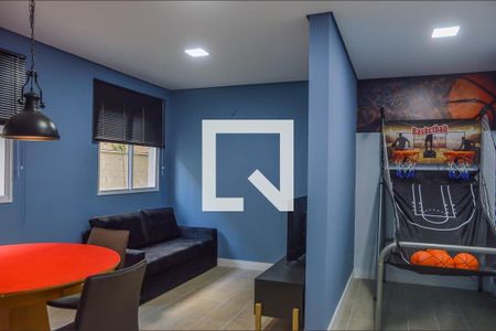 Apartamento para alugar com 34m², 2 quartos e sem vaga Apartamento para alugar com 34m², 2 quartos e sem vagaÁrea comum - Salão de Jogos