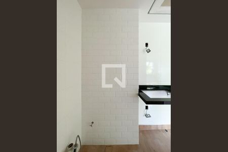 Apartamento para alugar com 34m², 2 quartos e sem vaga Apartamento para alugar com 34m², 2 quartos e sem vagaÁrea de Serviço
