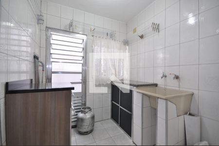 Casa para alugar com 100m², 3 quartos e sem vagaÁrea de serviço