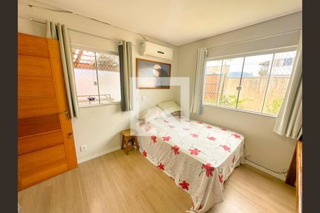 Quarto  de casa para alugar com 1 quarto, 55m² em São João do Rio Vermelho, Florianópolis