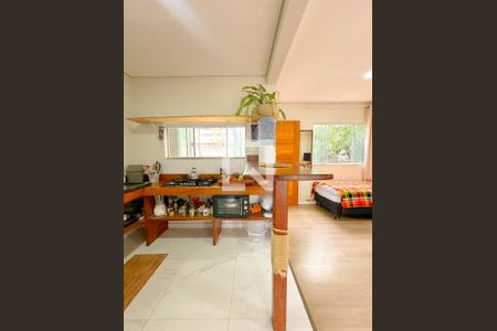 Casa para alugar com 55m², 1 quarto e 2 vagasCozinha