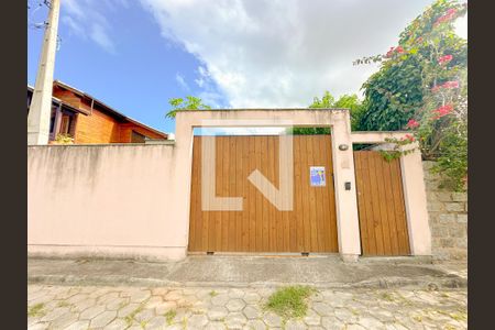 Casa para alugar com 55m², 1 quarto e 2 vagasFachada