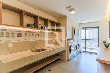 Studio para alugar com 35m², 1 quarto e sem vaga Studio para alugar com 35m², 1 quarto e sem vagaÁrea comum - Lavanderia
