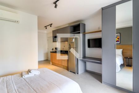 Studio para alugar com 35m², 1 quarto e sem vaga Studio para alugar com 35m², 1 quarto e sem vagaSala/Quarto