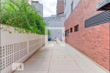 Apartamento à venda com 37m², 1 quarto e 1 vaga Apartamento à venda com 37m², 1 quarto e 1 vagaÁrea comum