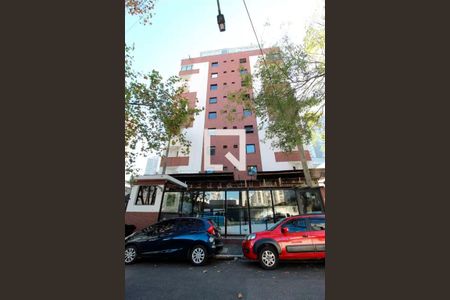 Apartamento à venda com 37m², 1 quarto e 1 vaga Apartamento à venda com 37m², 1 quarto e 1 vagaFachada