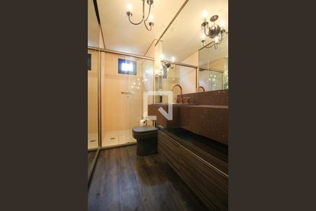 Banheiro de apartamento à venda com 1 quarto, 37m² em Vila Nova Conceição, São Paulo