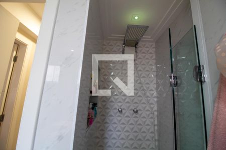 Apartamento à venda com 79m², 2 quartos e 1 vaga Apartamento à venda com 79m², 2 quartos e 1 vagaBanheiro