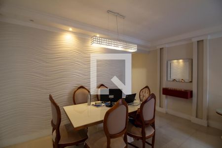 Apartamento à venda com 79m², 2 quartos e 1 vaga Apartamento à venda com 79m², 2 quartos e 1 vagaSala de Jantar