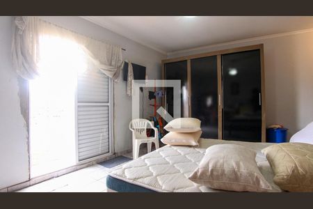 Casa à venda com 250m², 3 quartos e 4 vagasQuarto 