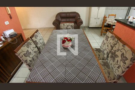 Casa à venda com 250m², 3 quartos e 4 vagasCozinha 