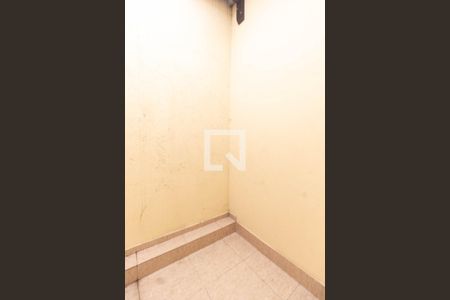 Casa para alugar com 70m², 2 quartos e sem vaga Casa para alugar com 70m², 2 quartos e sem vagaCorredor
