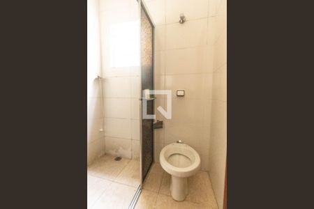 Casa para alugar com 70m², 2 quartos e sem vaga Casa para alugar com 70m², 2 quartos e sem vagaBanheiro