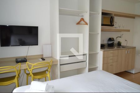 Quarto de kitnet/studio para alugar com 1 quarto, 23m² em Sé, São Paulo