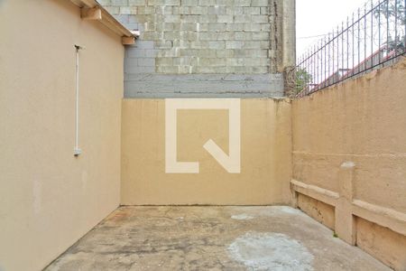 Área comum de kitnet/studio para alugar com 1 quarto, 100m² em Vila Palmeiras, São Paulo