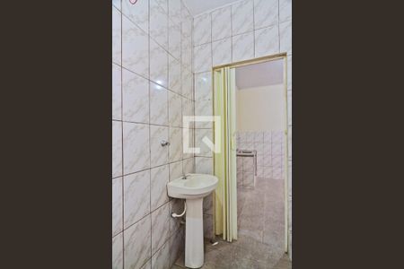 Studio para alugar com 100m², 1 quarto e sem vaga Studio para alugar com 100m², 1 quarto e sem vagaBanheiro
