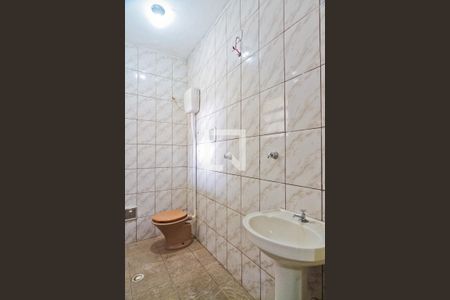 Studio para alugar com 100m², 1 quarto e sem vaga Studio para alugar com 100m², 1 quarto e sem vagaBanheiro