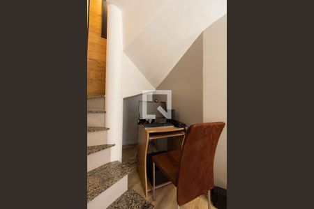 Sala de casa de condomínio à venda com 2 quartos, 72m² em Nossa Senhora das Gracas, Canoas