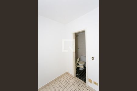 Apartamento para alugar com 192m², 4 quartos e 3 vagasÁrea de Serviço