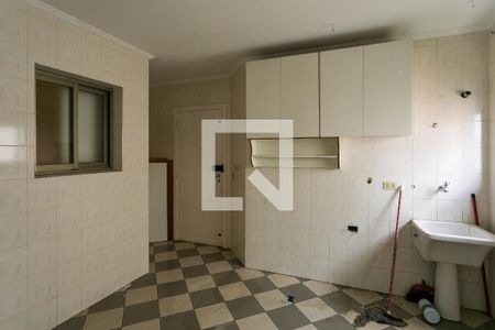 Apartamento para alugar com 192m², 4 quartos e 3 vagasÁrea de Serviço