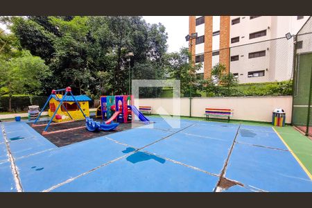 Apartamento para alugar com 192m², 4 quartos e 3 vagasÁrea comum - Playground