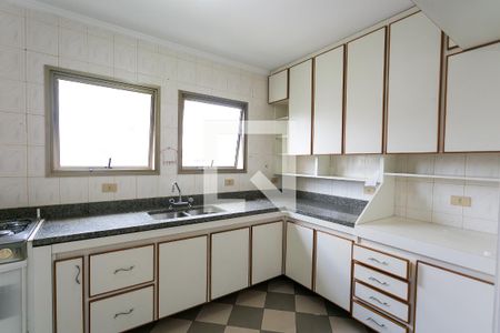Apartamento para alugar com 192m², 4 quartos e 3 vagasCozinha