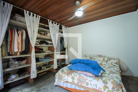 Casa à venda com 250m², 4 quartos e 1 vaga Casa à venda com 250m², 4 quartos e 1 vagaQuarto 3