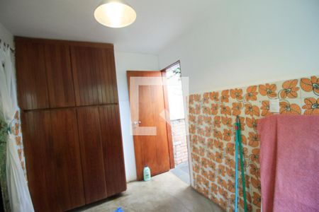 Casa à venda com 250m², 4 quartos e 1 vaga Casa à venda com 250m², 4 quartos e 1 vagaÁrea de Serviço