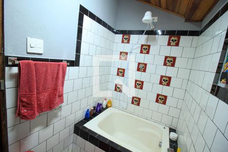 Casa à venda com 250m², 4 quartos e 1 vaga Casa à venda com 250m², 4 quartos e 1 vagaBanheiro do Quarto 1