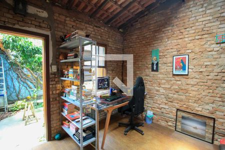 Casa à venda com 250m², 4 quartos e 1 vaga Casa à venda com 250m², 4 quartos e 1 vagaQuarto 4