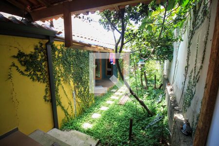 Casa à venda com 250m², 4 quartos e 1 vaga Casa à venda com 250m², 4 quartos e 1 vagaÁrea comum