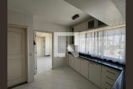 Apartamento à venda com 180m², 3 quartos e 3 vagas Apartamento à venda com 180m², 3 quartos e 3 vagasFoto 13