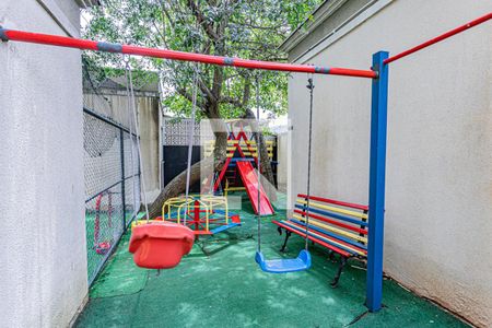 Apartamento para alugar com 43m², 2 quartos e 1 vaga Apartamento para alugar com 43m², 2 quartos e 1 vagaÁrea comum - Playground