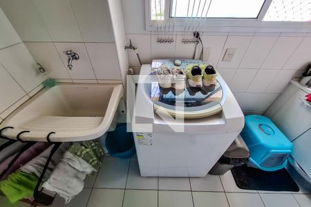 Apartamento à venda com 95m², 3 quartos e 2 vagas Apartamento à venda com 95m², 3 quartos e 2 vagasÁrea de Serviço