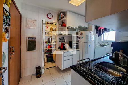 Apartamento à venda com 95m², 3 quartos e 2 vagas Apartamento à venda com 95m², 3 quartos e 2 vagascozinha