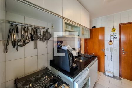 Apartamento à venda com 95m², 3 quartos e 2 vagas Apartamento à venda com 95m², 3 quartos e 2 vagascozinha
