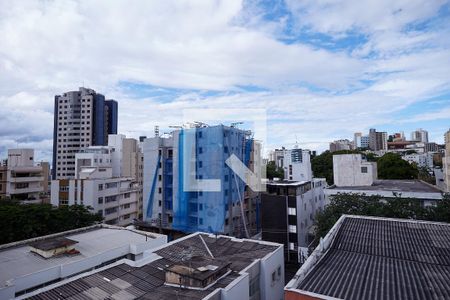 Apartamento à venda com 117m², 3 quartos e 2 vagasVista Quarto 2