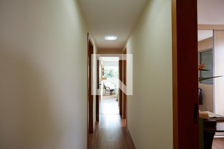 Apartamento à venda com 117m², 3 quartos e 2 vagasCorredor