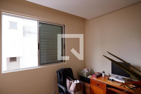 Apartamento à venda com 117m², 3 quartos e 2 vagasQuarto 3