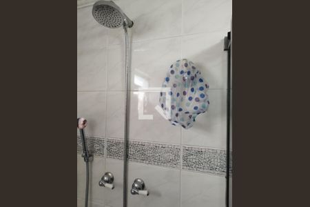 Apartamento à venda com 156m², 3 quartos e 2 vagasChuveiro a gás