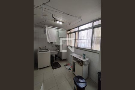 Apartamento à venda com 156m², 3 quartos e 2 vagasÁrea de Serviço