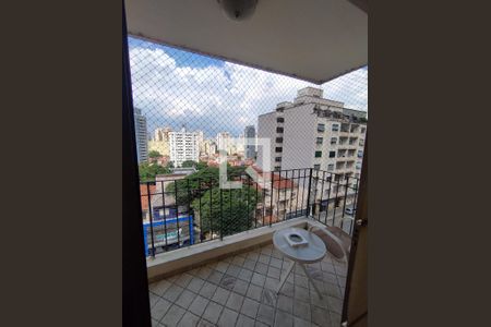 Apartamento à venda com 156m², 3 quartos e 2 vagasVaranda