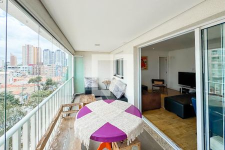Apartamento à venda com 95m², 2 quartos e 2 vagas Apartamento à venda com 95m², 2 quartos e 2 vagasVaranda gourmet