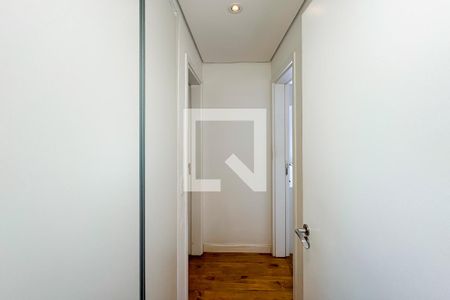 Apartamento à venda com 95m², 2 quartos e 2 vagas Apartamento à venda com 95m², 2 quartos e 2 vagasCorredor