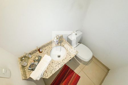 Apartamento à venda com 95m², 2 quartos e 2 vagas Apartamento à venda com 95m², 2 quartos e 2 vagasLavabo