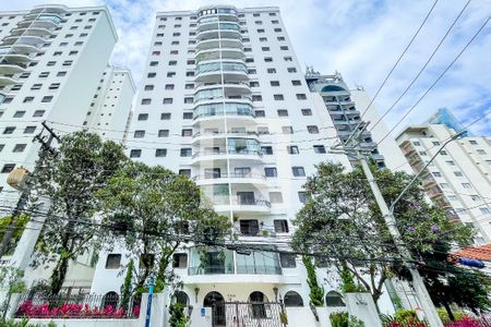 Apartamento à venda com 105m², 3 quartos e 1 vagaFachada