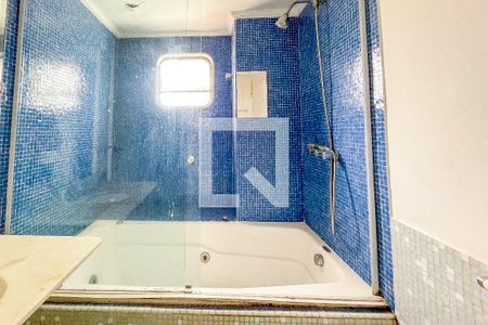 Apartamento à venda com 105m², 3 quartos e 1 vagaBanheiro da Suíte