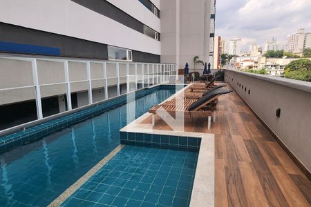 Apartamento à venda com 65m², 2 quartos e 1 vagaÁrea comum - Piscina